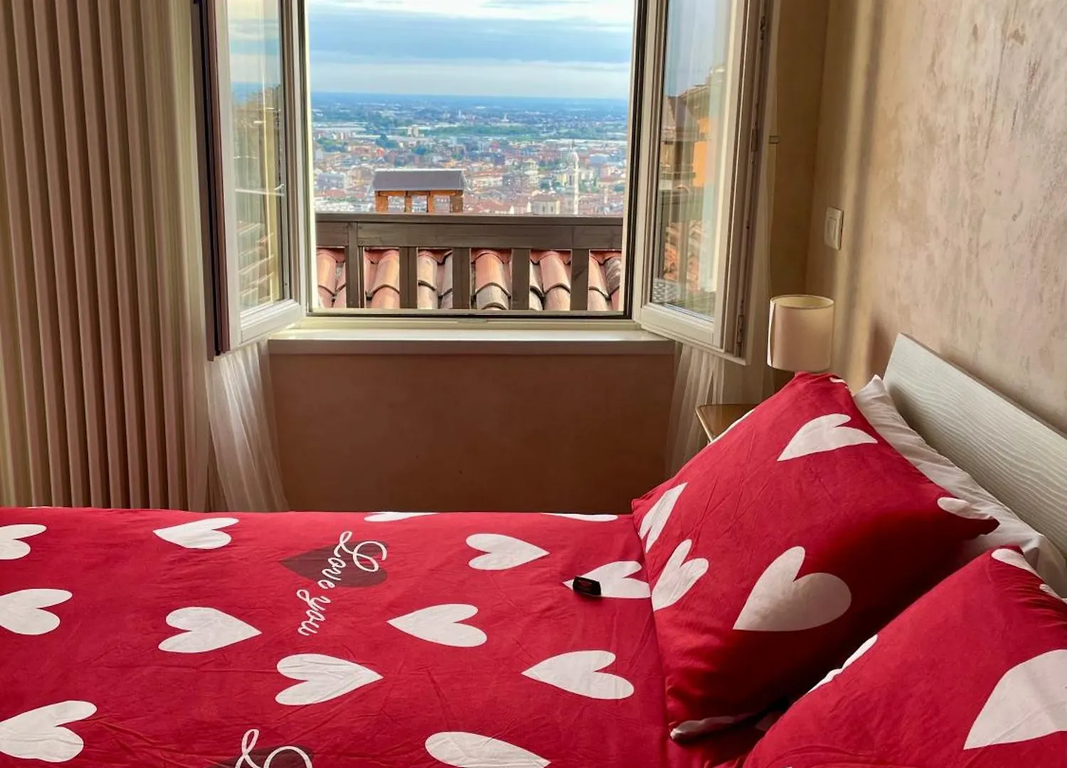 Livinn Bergamo La Mansardina1 E La Mansardina2 Дом отдыха